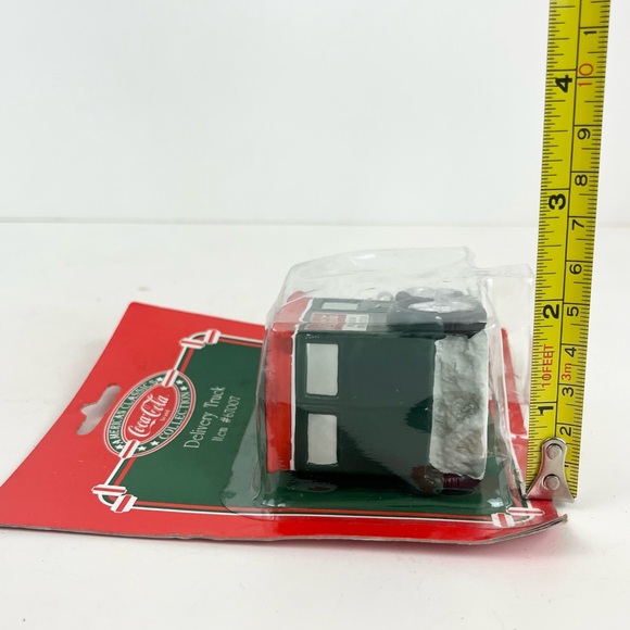 Coca-Cola Delivery Truck Item # 67007 Collectible American Classic Collection - Picture 9 of 14